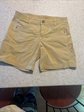 Kuhl Women's Tan Outdoor Cargo Shorts